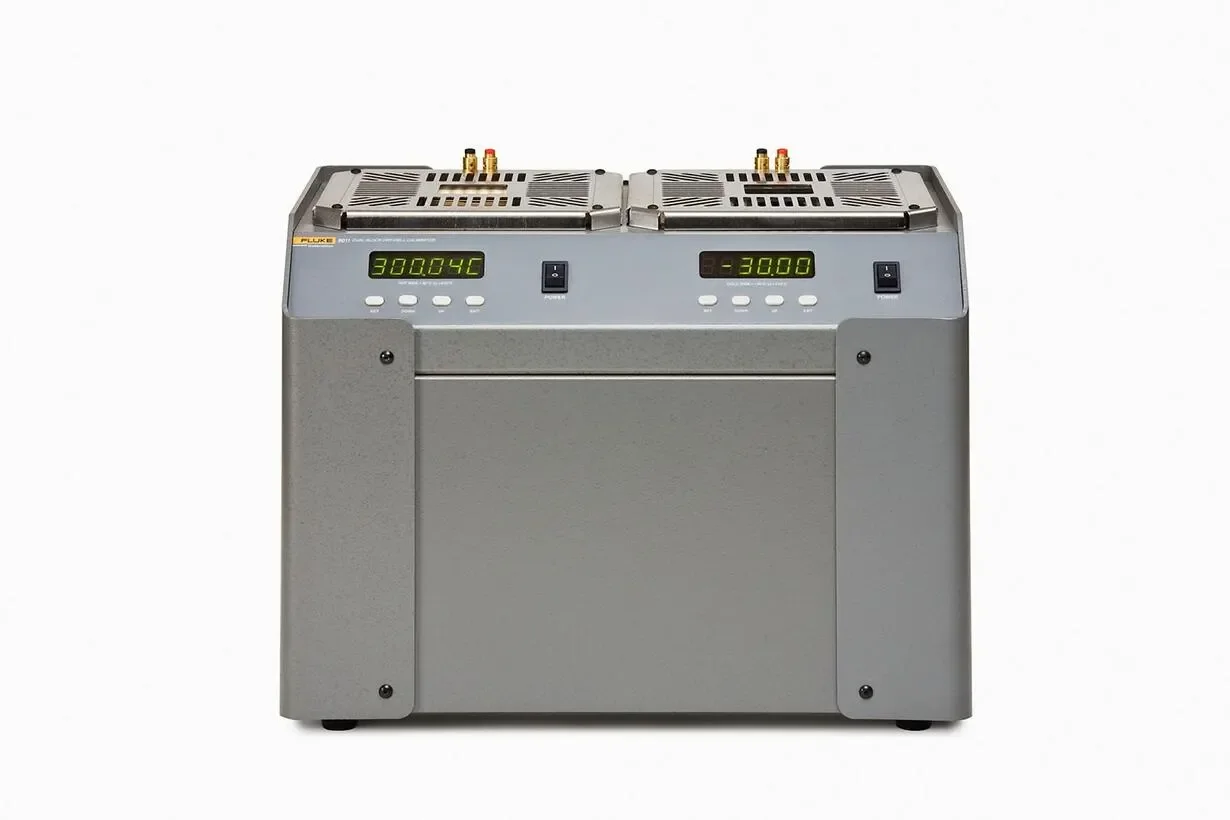 9011 High-Accuracy Dual-Well Calibrator (Model 9011-X) 1